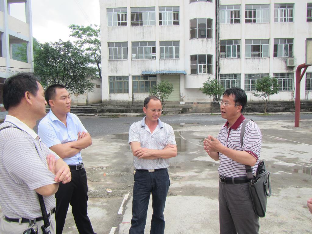 领导联系实习学校