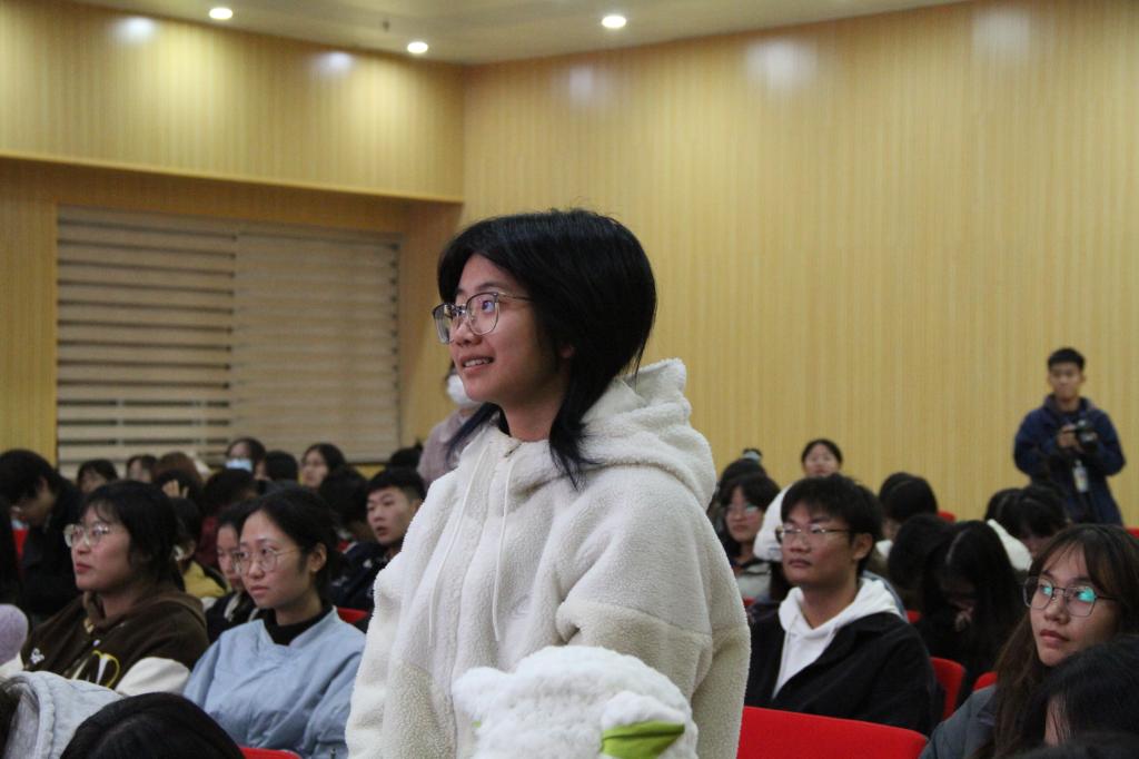 图为互动现场