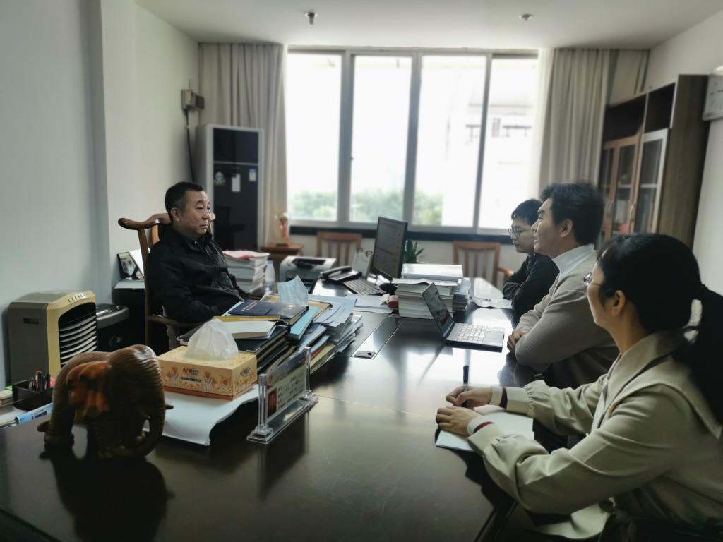 图为备课会现场