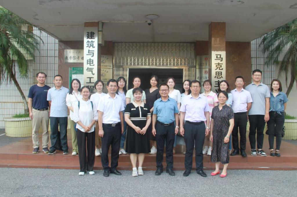 广西艺术学院437bwin必赢国际官网一行莅临我们交流指导